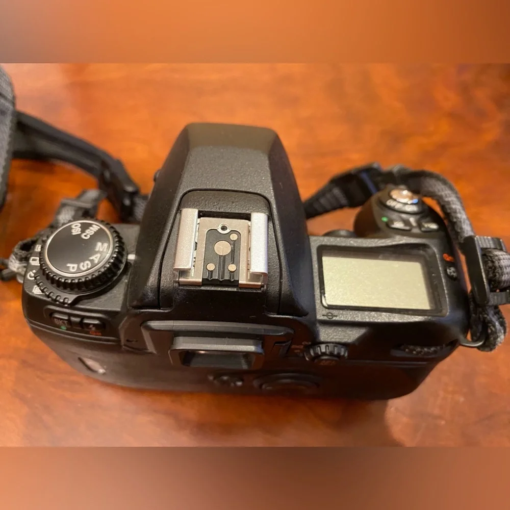 NIKON N80 QD 35mm SLR Camera Body -Requires Lens-